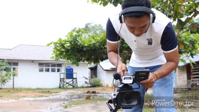 Tes Sony HXR MC 2500 смотреть онлайн