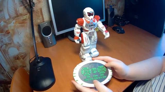 Обзор интерактивного робота I ROBOT