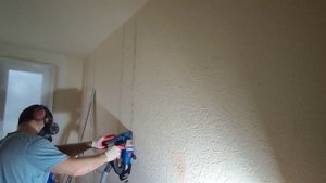 ?Штроборез зубр зш-п30-1400