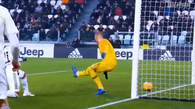 РОНАЛДУ ПРИЗНАЛСЯ, ЧТО ЖАЛЕЕТ ОБ УХОДЕ ИЗ РЕАЛА 🔥 РОНАЛДУ СКУЧАЕТ ПО МАДРИДУ смотреть онлайн