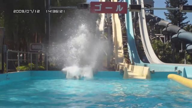 ACQ-MICRODVR-FHD_1.avi смотреть онлайн