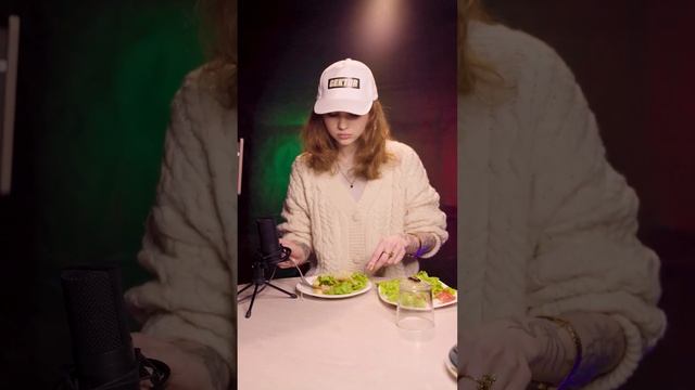 Салат ЦЕЗАРЬ с СЕКРЕТНЫМ ИНГРИДИЕНТОМ смотреть онлайн