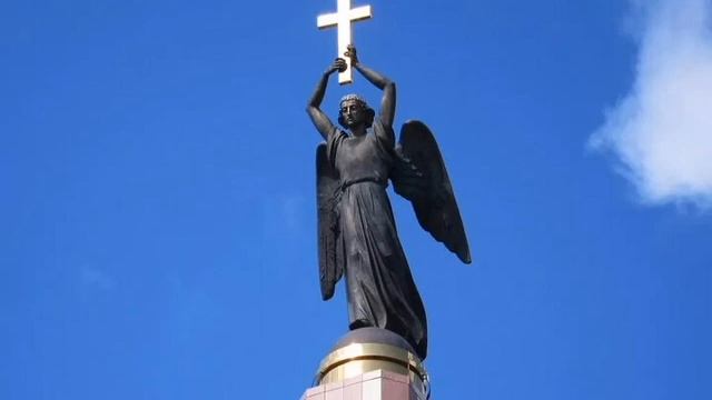 Ангел-Хранитель" появился на набережной Амурска - KP.RU