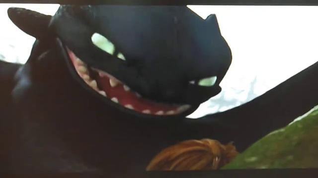 Какая песня звучала когда иккинг помог беззубику смотреть онлайн