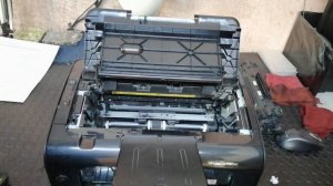 IMPRESORA HP 1102 MANCHA HOJA, ESTA ES UNA SOLUCION LIMPIEZA RODILLO TRANSF PRINTER STAINS THE SHEE