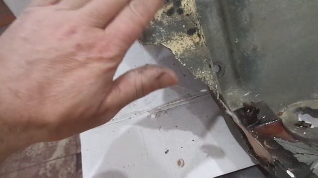 Не совсем простая работа// МАН ТГА//. Ремонт наружного пластика. Часть№1. смотреть онлайн