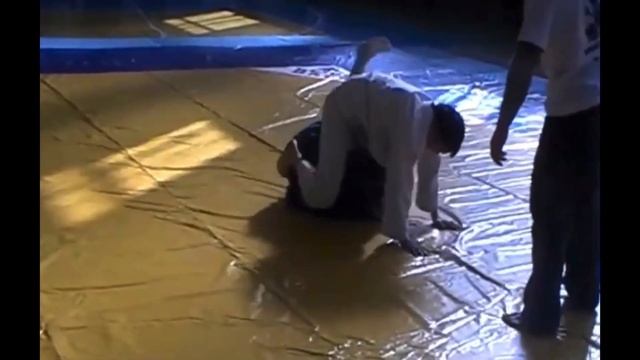 Соревнования.Нарезка моих боев по ММА,рукопашному бою и схваток по бразильскому джиу джитсу.Часть 1 смотреть онлайн