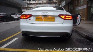 Audi S5 V8 | Armytrix Система выхлопа VALVETRONIC | обороты & ускорение звук!