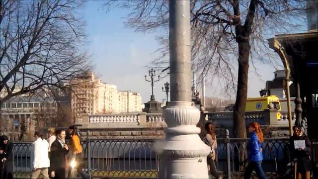 Пасхальные дни в Москве  Православная Пасха.