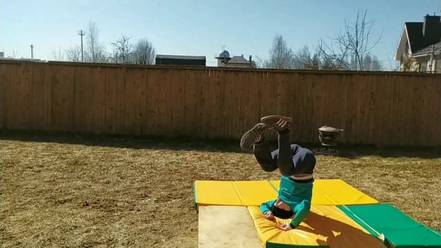 Все виды сальто которые я умею делать часть 2 смотреть онлайн