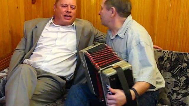 Разбушлатились