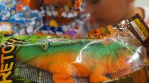 Коллекция"Хищники ЮРСКОГО периода"!Попадётся ли АЛЛОЗАВР?