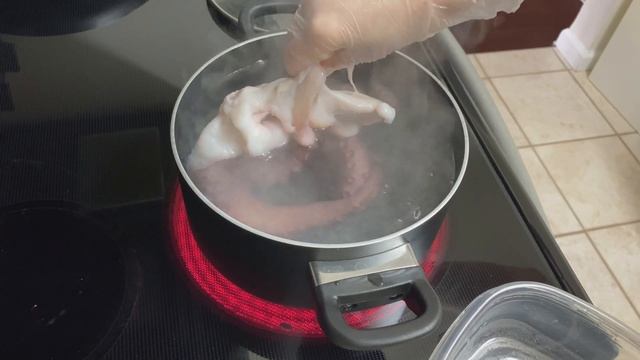 КАК ПРИГОТОВИТЬ ОСЬМИНОГА? ??Самый простой и вкусный рецепт! смотреть онлайн