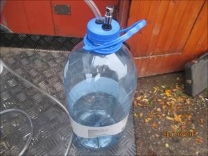 Насос для заливки масла в труднодоступные места своими руками