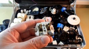 Старая электрика ( Вилки розетки и т. д. )