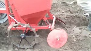 картофелесажалка к мотоблоку мтз  своими руками 2.