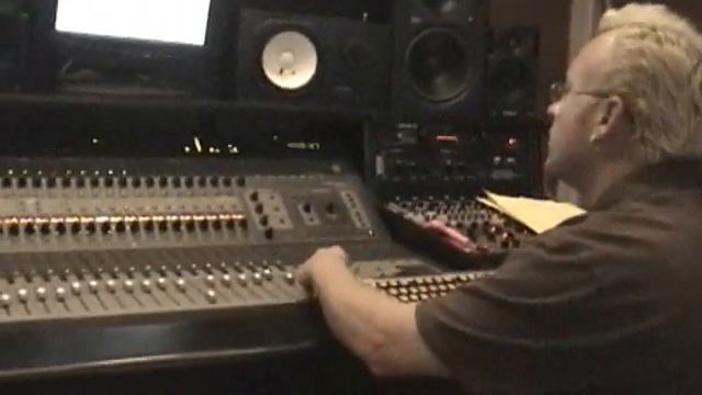 Recording "Unravel The Wire" - Day 2 Part 2 смотреть онлайн