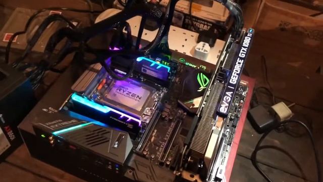 AMD Threadripper 1950X POST Test ...without a Cooler?!? смотреть онлайн