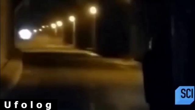 Странное явление в туннеле, похожее на портал в другие измерения смотреть онлайн