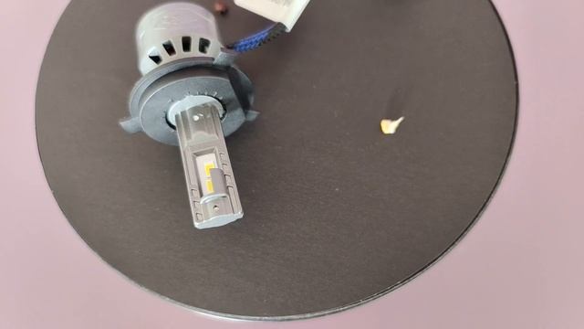 Chinese lamp supplier,xsilence h4 led headlight bulb,h4 led xenon,xenon h4,z04 led,z04 led bulb, смотреть онлайн