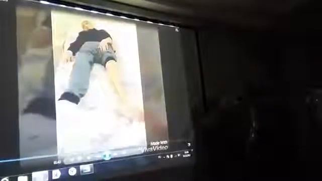 Трогательная история с Медет. Благодаря спреи Элайфмакс он жив и здоров. смотреть онлайн