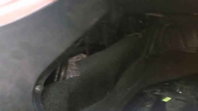 Замена салонного фильтра Лада Веста