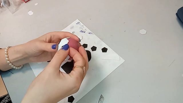 Как слепить футбольный мяч смотреть онлайн