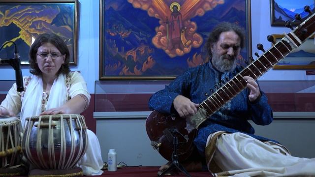 Folk Melody. Alokesh Chandra - sitar. November 4, 2023 смотреть онлайн