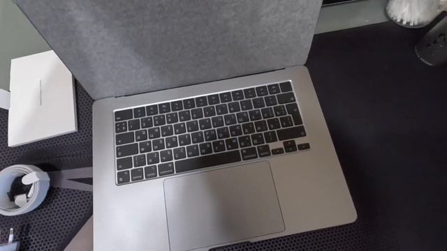 Распаковка Macbook Air 15 2023 смотреть онлайн