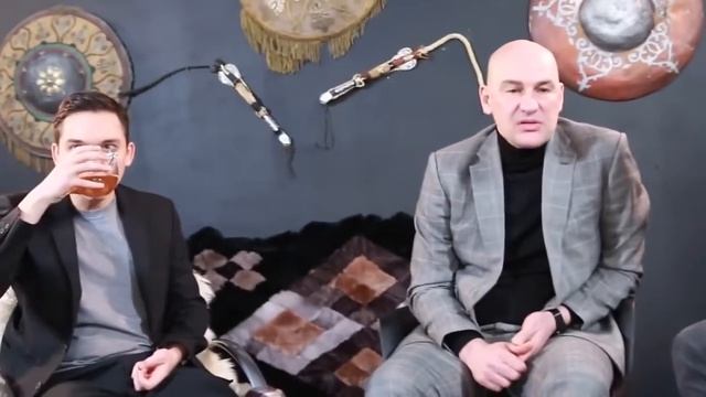 Как устроиться на работу  Почему облом с девушками  Настойчивость  Роль наставника