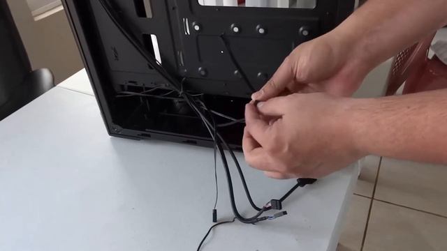 Unboxing y Review del Gabinete Cooler Master MasterBox K501L RGB смотреть онлайн