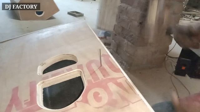 Mini DJ Box मे LA Monitor Cabinet Box For Home Party Gym, Club,School Dj factory смотреть онлайн