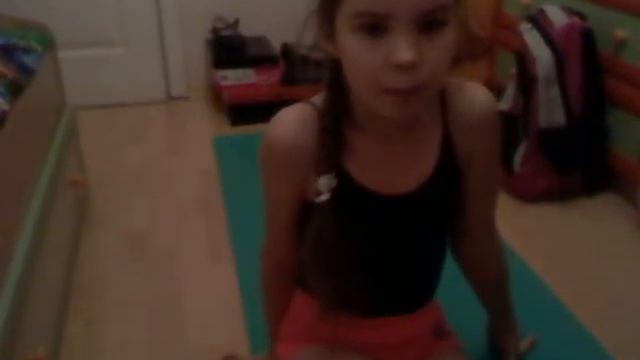 Обучалка по гимнастике кувырки вперёд и назад