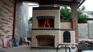 Недорогой мангал из кирпича своими руками под навесом