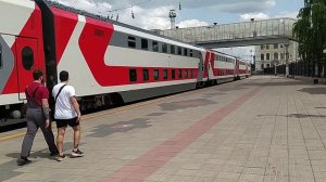 ЭП20-056 с поездом: «Северная Пальмира/двухэтажный состав» №035А Санкт-Петербург - Адлер. Воронеж-1