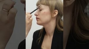 Спрей для фиксации макияжа, способ нанесения макияжа!