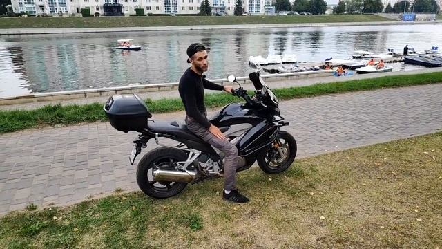 [Не Как Все] VFR800x Crossrunner. Обзор и тест-драйв смотреть онлайн