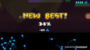 прыгающий кубик.геометри даш