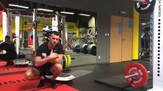 Superseria na brzuch - trening na platformie wibracyjnej PowerBoard смотреть онлайн