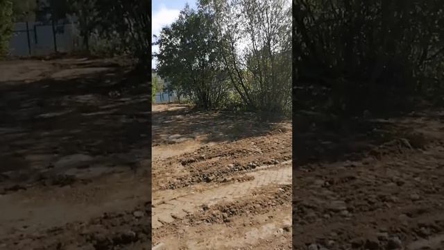 Ровняем участок. Немного не хватило