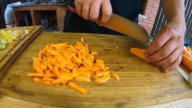 Рецепт Икра баклажанная. Рецепт от моей бабушки смотреть онлайн