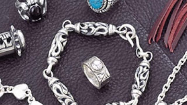 Вот и вскрылось, почему Чернеет Серебро на теле человека... смотреть онлайн