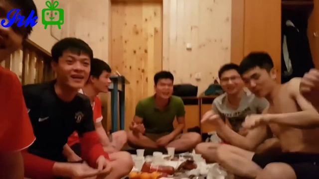 Как Вьетнамские Сибиряки проводят отдых в турбазе железнодорожник смотреть онлайн