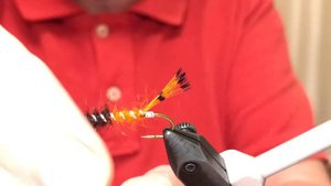 Мушка для форели и лосося Orange Arrow Как связать от GM FLY