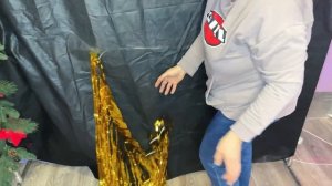 Фотозона с дождиком своими руками. Фольгированный дождик на фотозоне. Декор фотозоны МК. МК Фотозон