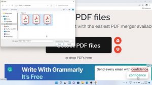 How To Merge Multiple PDF Files Into One Pdf Files ? (Hindi)