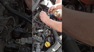 Опель Corsa замена форсунки на дороге