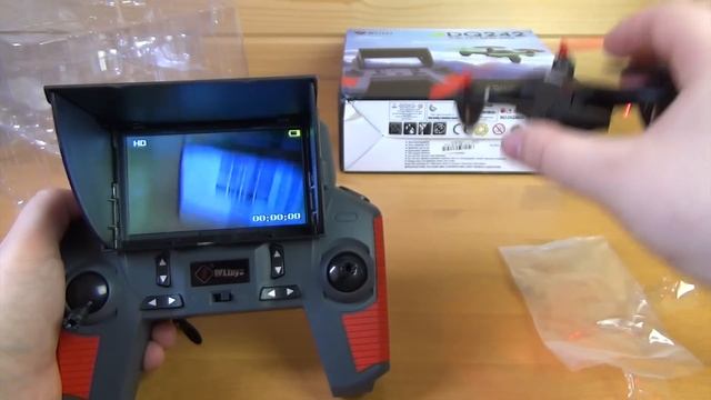 Мини Квадрокоптер с камерой и экраном - WLtoys Q242G Quadcopter