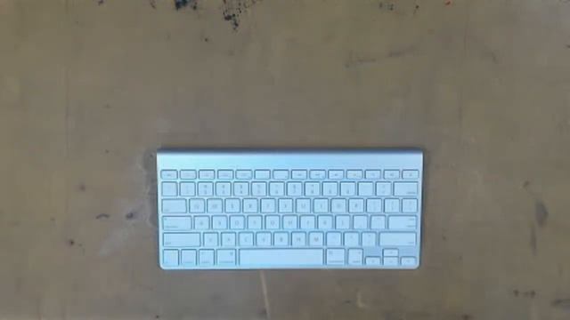 How to clean your Apple/Mac aluminium keyboard смотреть онлайн