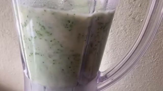 Суп-пюре из брокколи смотреть онлайн